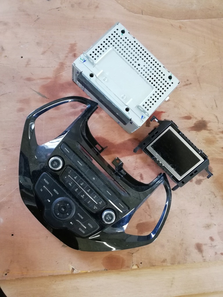 фото №1, Ford ka plus радіо cd панель