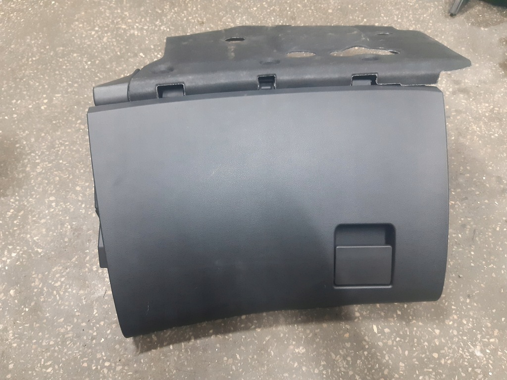 фото №1, Бардачок пасажира opel insignia a europa