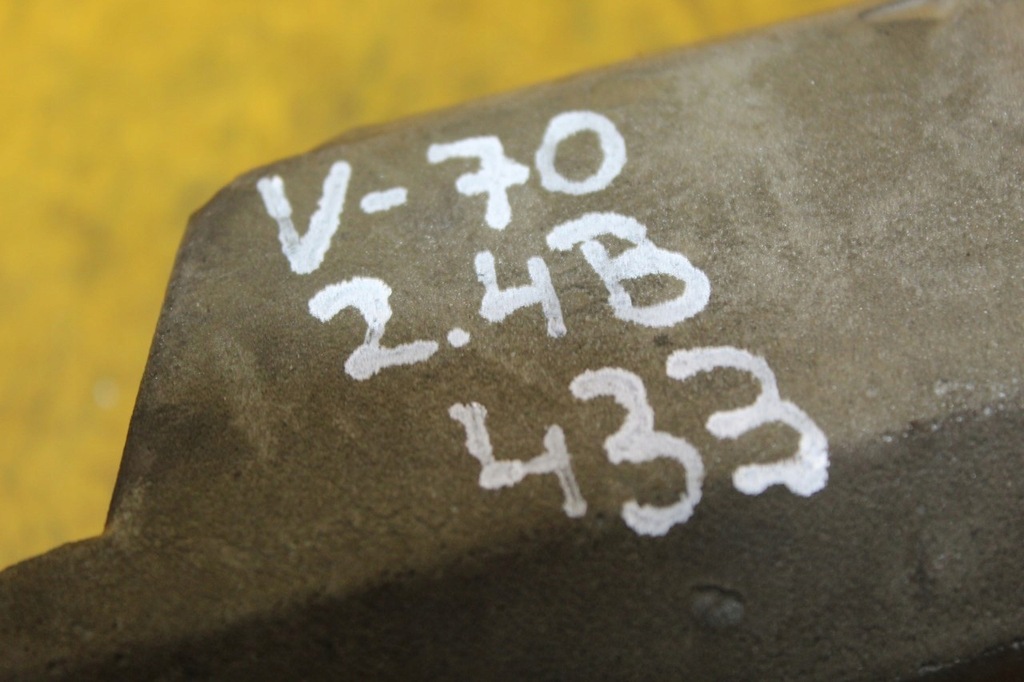 фото №9, Вентиляція картера оливи масляна volvo v70 2.4 b b5244s2