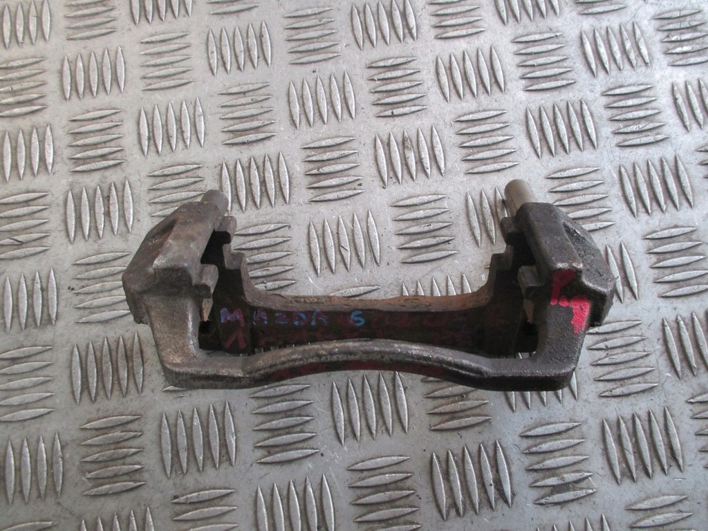 фото №16, Скоба перед mazda 6 02-05r 1.8b