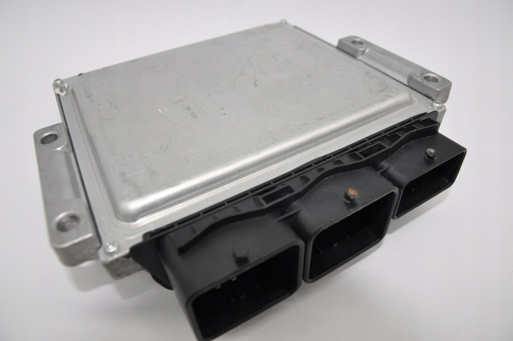 фото №1, Бортовой компьютер ford mondeo bg9112a650fjd dcm3.5