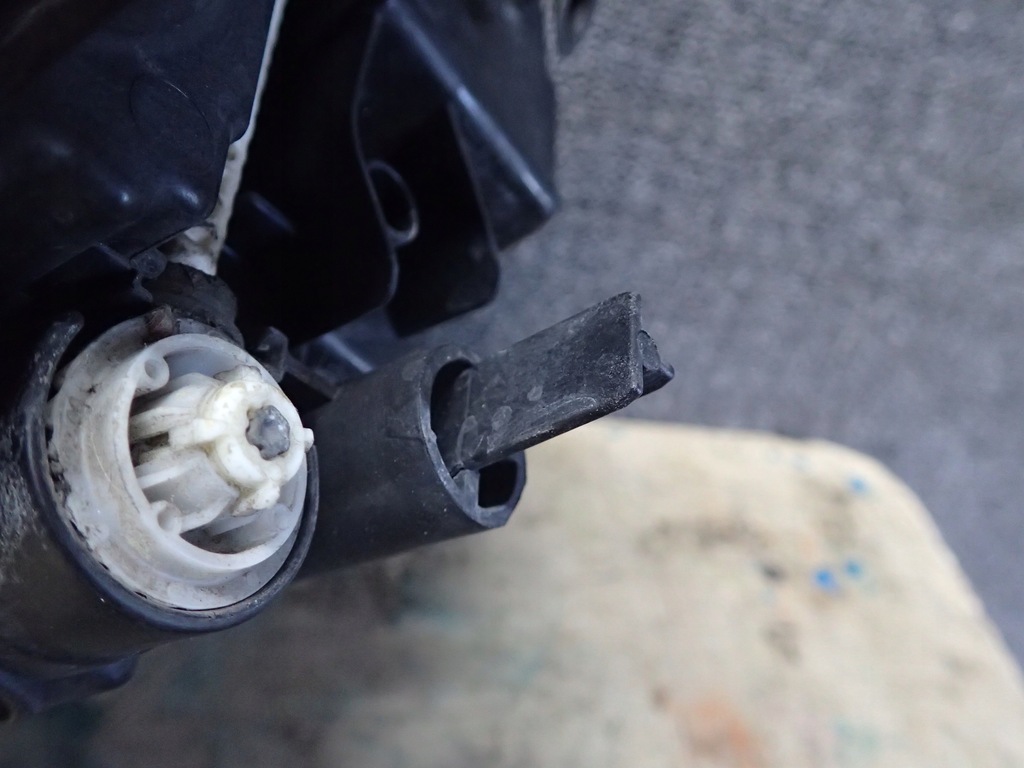 фото №8, Лампа лампы vw touareg 14- lift ксенон 7p1941033a