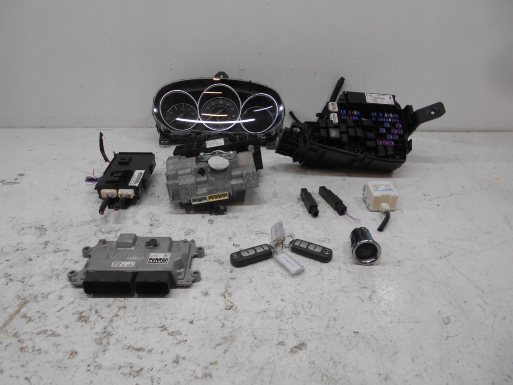 фото №1, Набір стартовий 2,0 pyfb18881 mazda cx-5 ii