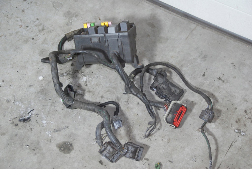 фото №2, Ford transit 13 r 2.2 tdci электропроводка предохранители