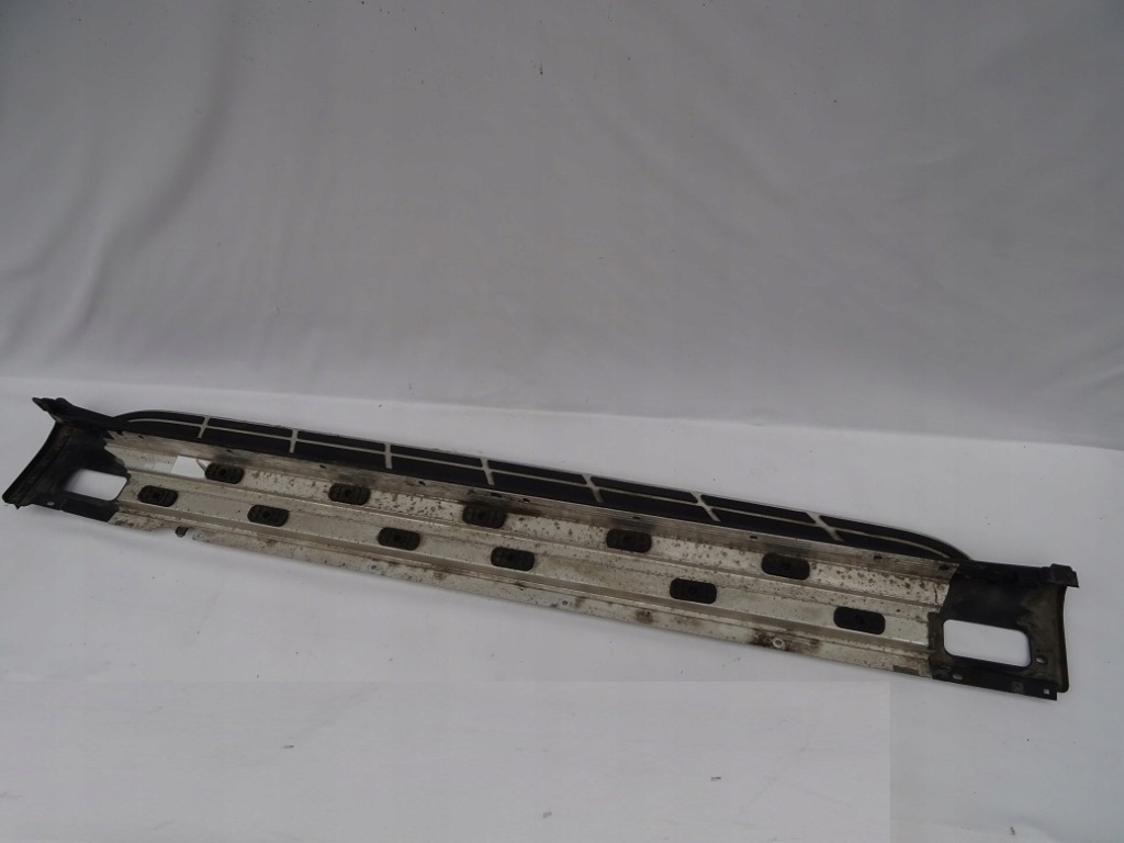 фото №1, Молдинг порог подножка 7p5018891 porsche cayenne 7p