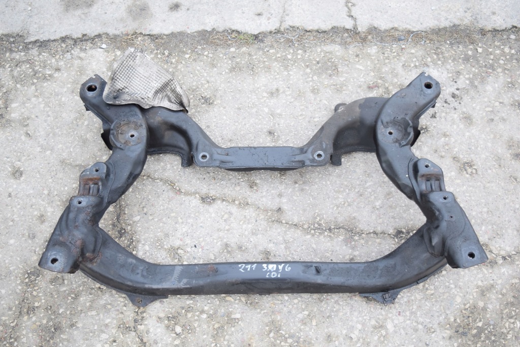 фото №1, Mercedes w211 3.0 v6 підрамник підрамник балка перед