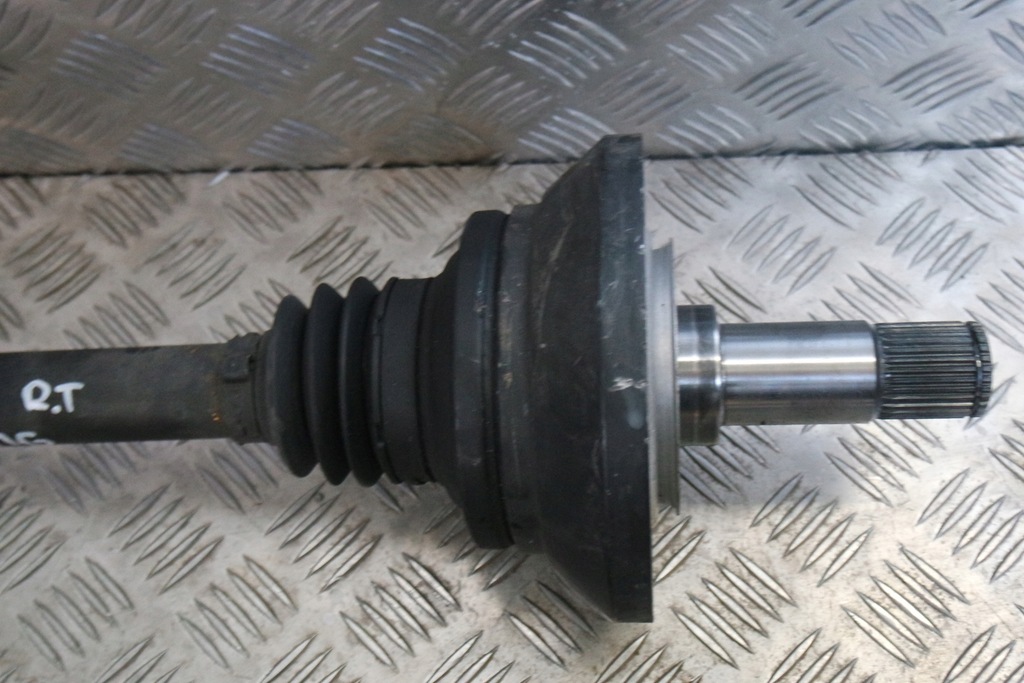 фото №3, Права привідний вал задня mercedes w222 w217 amg