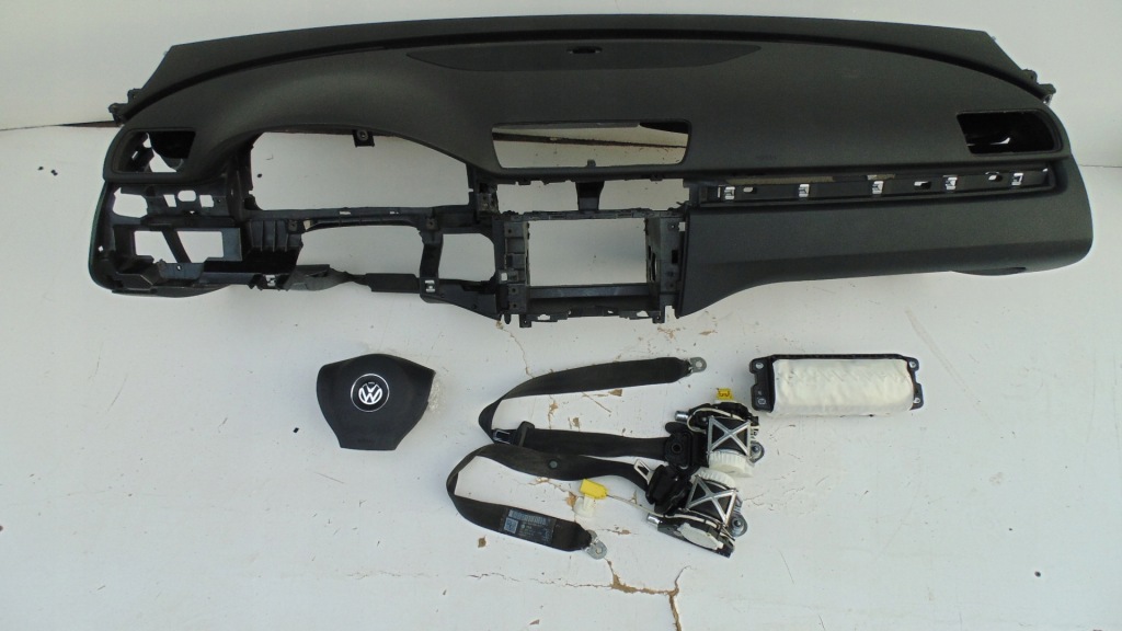 фото №1, Vw passat b6 b7 приборная панель консоль подушка безопасности подушки безопасности ремни