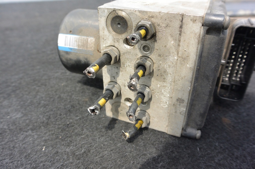 фото №7, Volkswagen оригинальный номер 3c0614109p