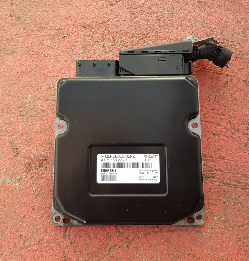 фото №1, Бортовой компьютер блок управления mercedes w203 1.8