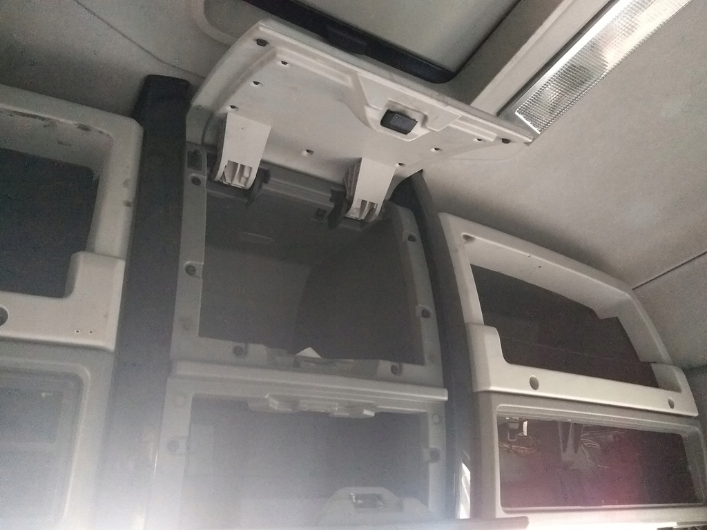 фото №1, Полка верхний бардачки кабина renault gama t