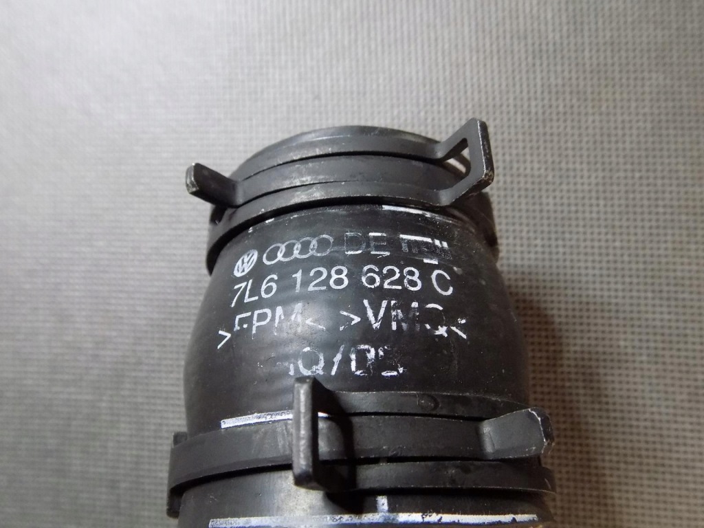 фото №3, Vw touareg 7p шланг інтеркулер 7l8128654a