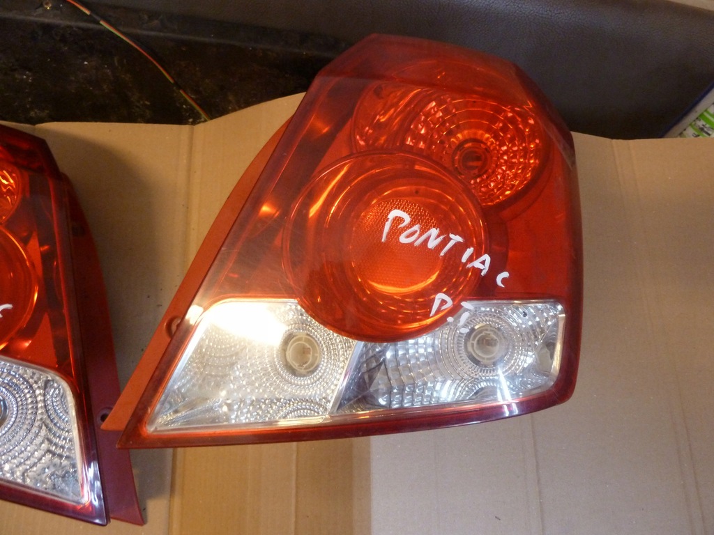 фото №1, Лампа правый задняя правая задняя pontiac wave 5d hb