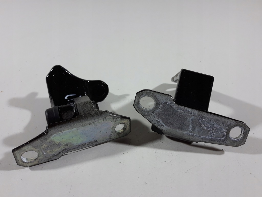 фото №8, Infiniti q50 16r- петля дверь левый задняя