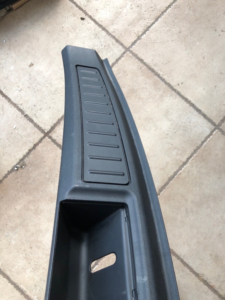 фото №6, Tesla model s накладка багажника задня 101082401d