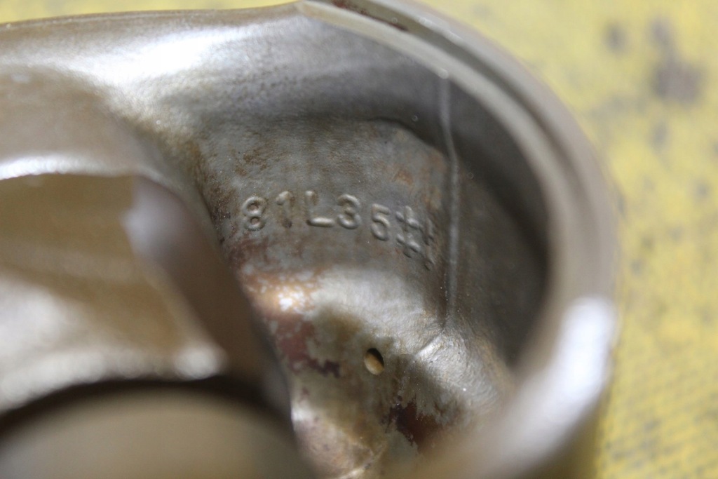 фото №10, Поршень шатун шату́н passat b5 1.6 8v ahl 81l35 058