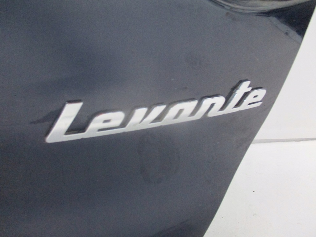 фото №8, Крышка багажника багажника maserati levante камера 16r