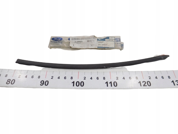 фото №1, Прокладка стекло правый задняя ford escort 95-01 1055349