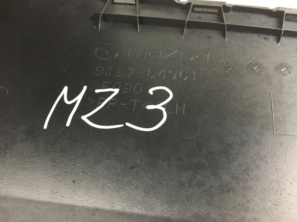 фото №11, Mazda 3 13-17 тунель середній usa