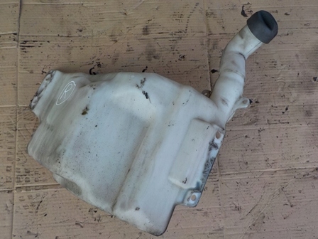 фото №1, Scania r бачок омивача