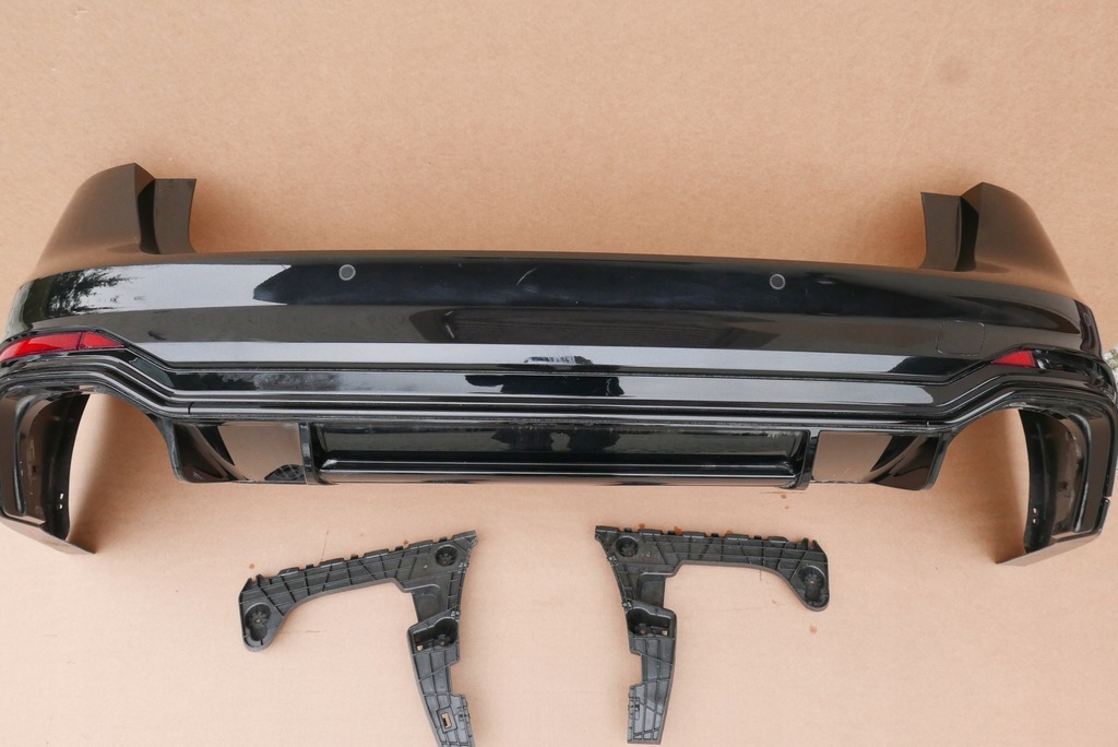 фото №1, Audi rs4 b9 бампер задняя 4xpdc