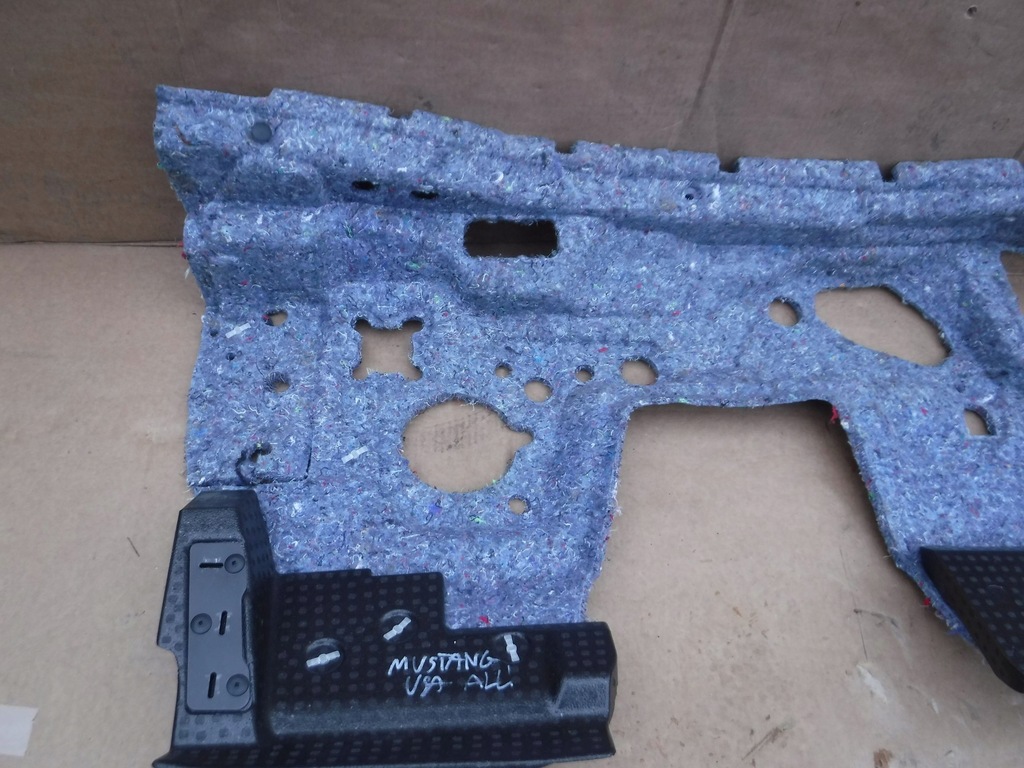 фото №5, Обшивка шумоізоляція стіни ford mustang vi