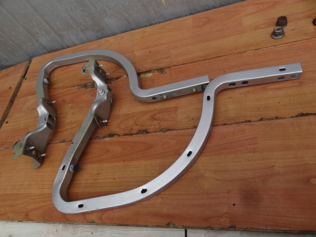 фото №1, Peugeot 301 2013 петлі кришки багажника комплект