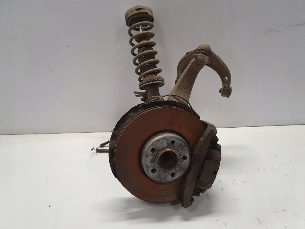 фото №1, Bmw 5 gt f07 поворотный кулак mcperson левый перед 3.0d