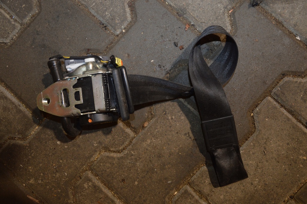 фото №1, Audi a3 8p fl pas правый перед 8p7857706a