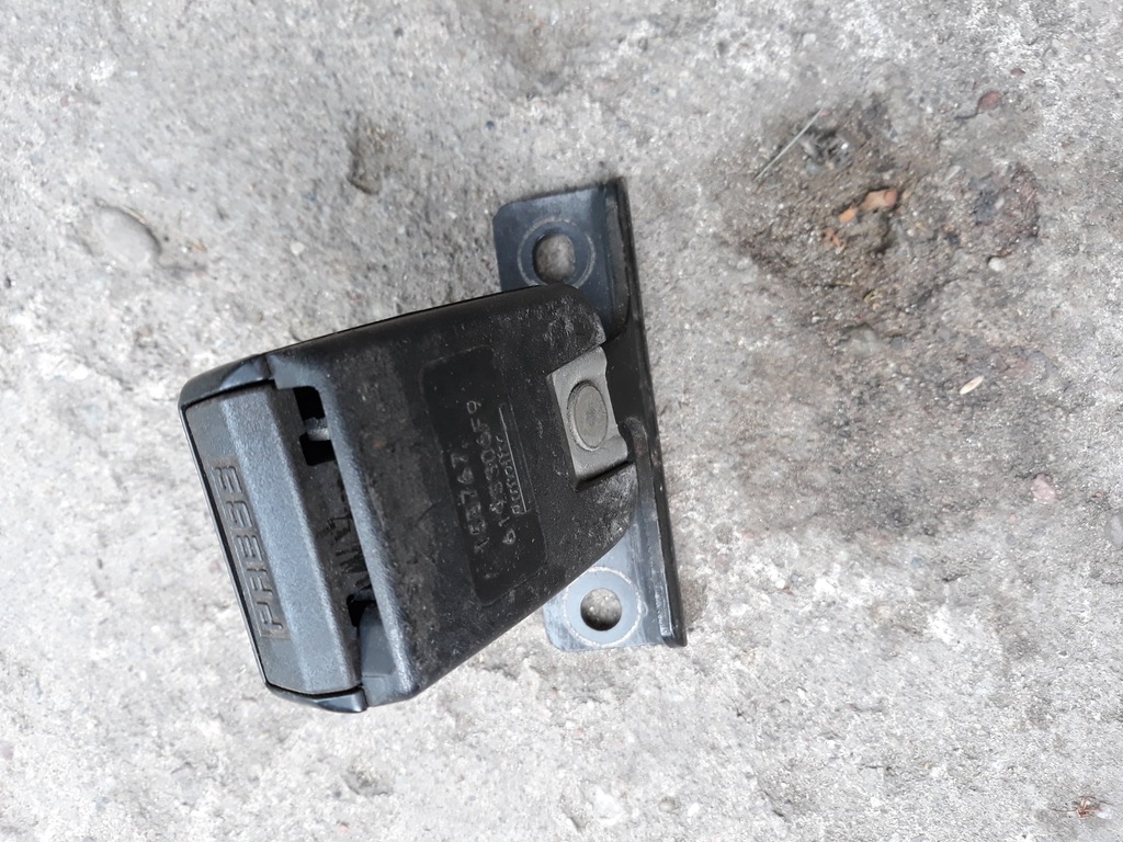 фото №1, Scenic ii крепление поперечина задняя