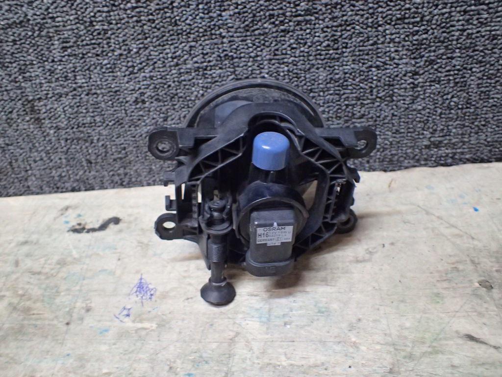 фото №3, Противотуманная фара renault clio iv 4