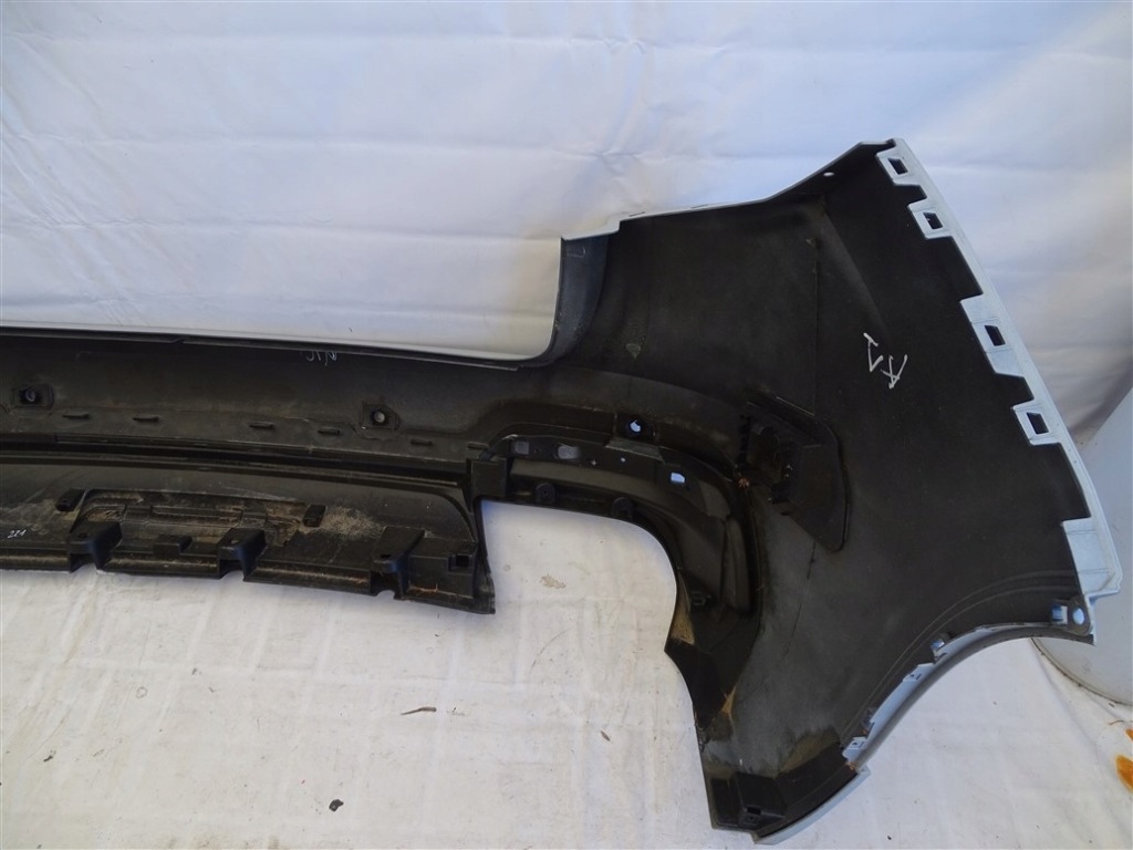 Бампер задняя maserati levange gts 670118506 Цена