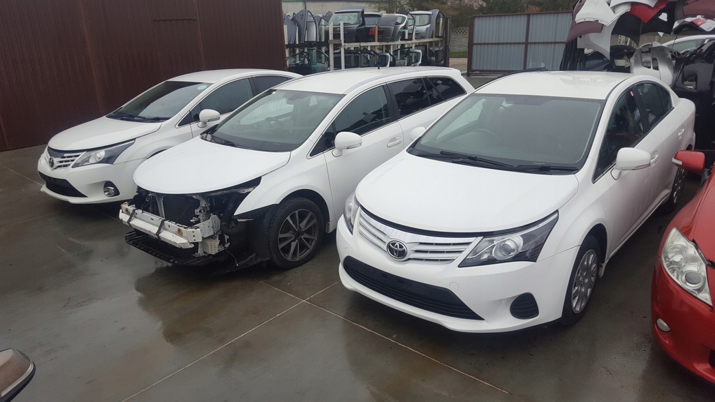 фото №6, Toyota avensis t27 09-15r порог левый правый