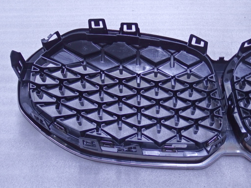 фото №5, Решётка радиатора решётка радиатора bmw f40 1 plaster соты 7450961