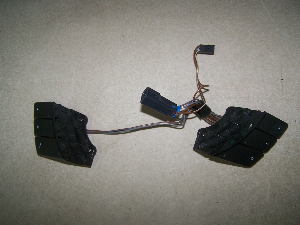 фото №1, Opel meriva керування радіо керма кнопка