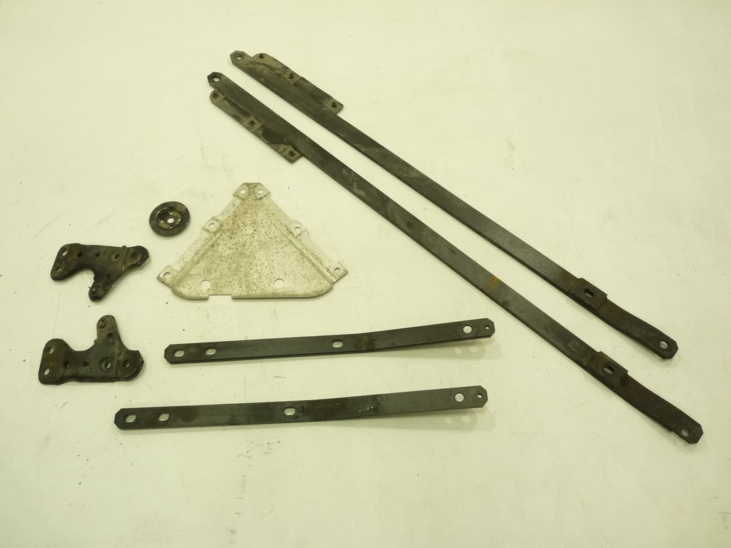 фото №1, Audi оригинальный номер 7l8825212d защита подвеска