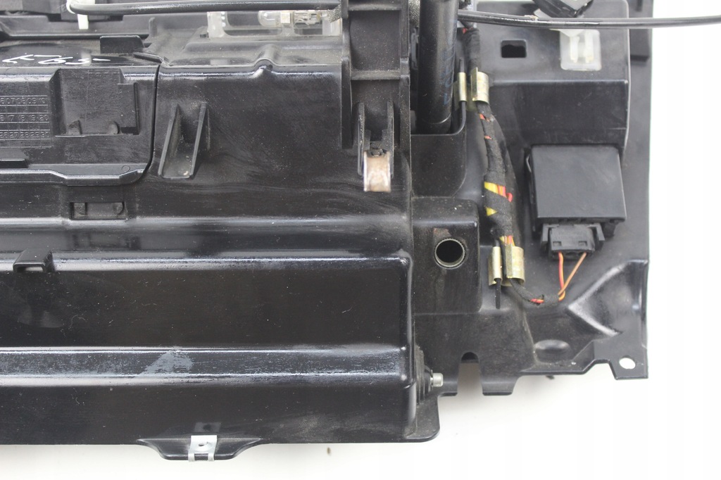 фото №6, Бардачок пасажира bmw seria 7 e65 7029753