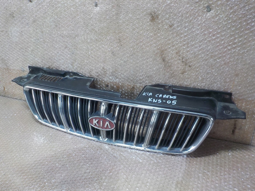 фото №1, Carens i решётка радиатора передний