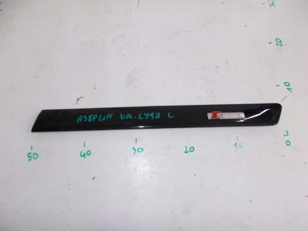 фото №1, Молдинг крыла левый задняя a3 8 lift s-line ly9b