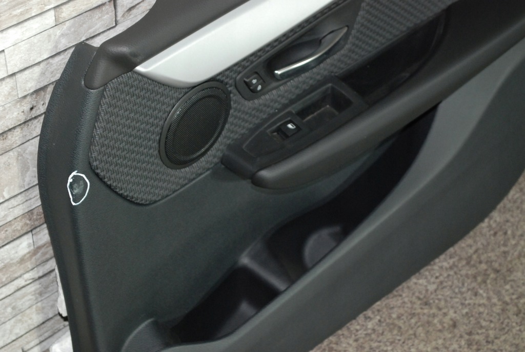 фото №11, Bmw 2 f46 обшивка tapic дверь правое левая перед 32