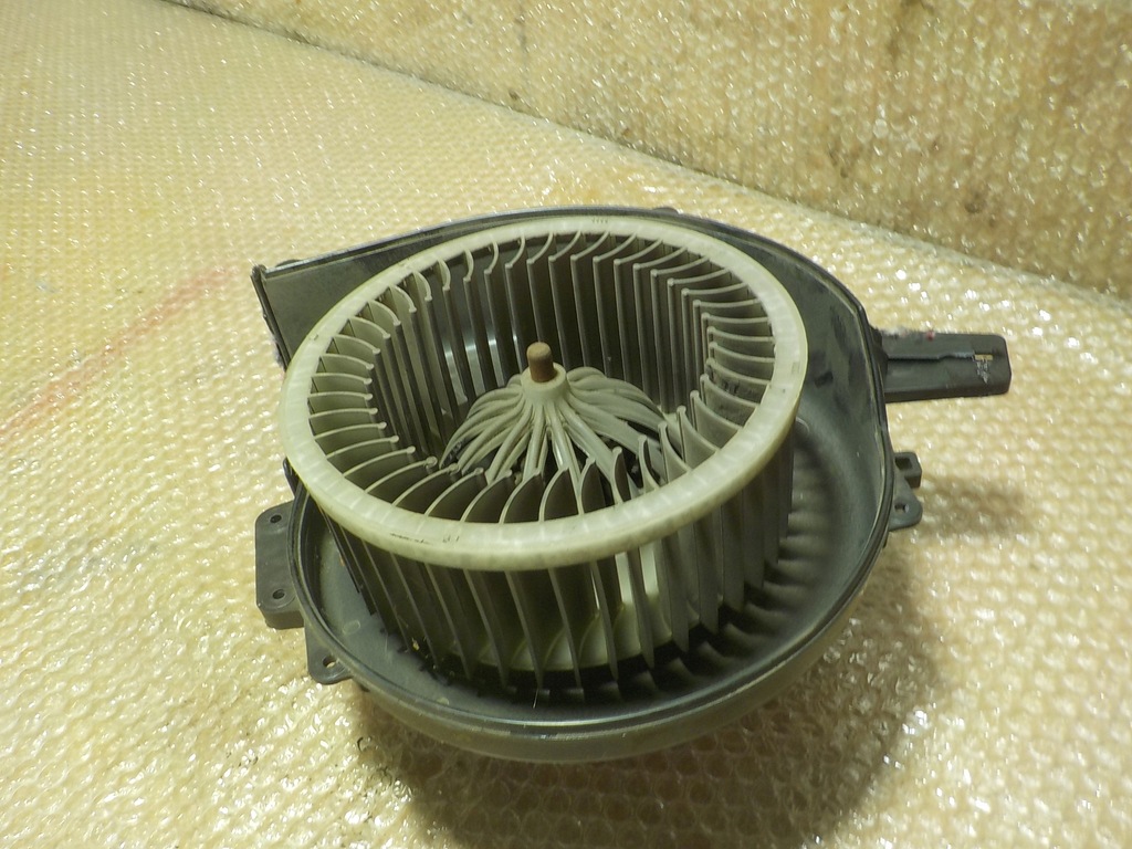 фото №6, Fabia ii воздуходувка вентилятор обдув 6q1819015j