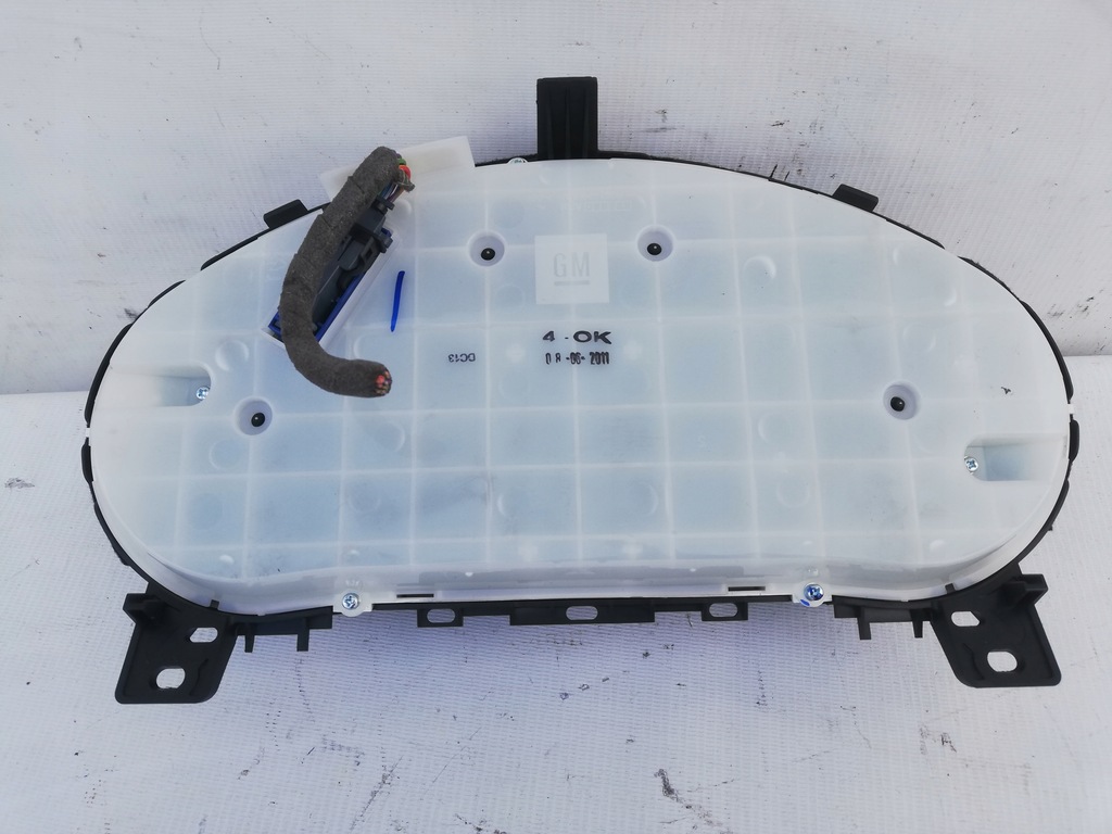 фото №3, Счетчик приборы opel astra j автоматическая коробка передач 2.0cdti uk