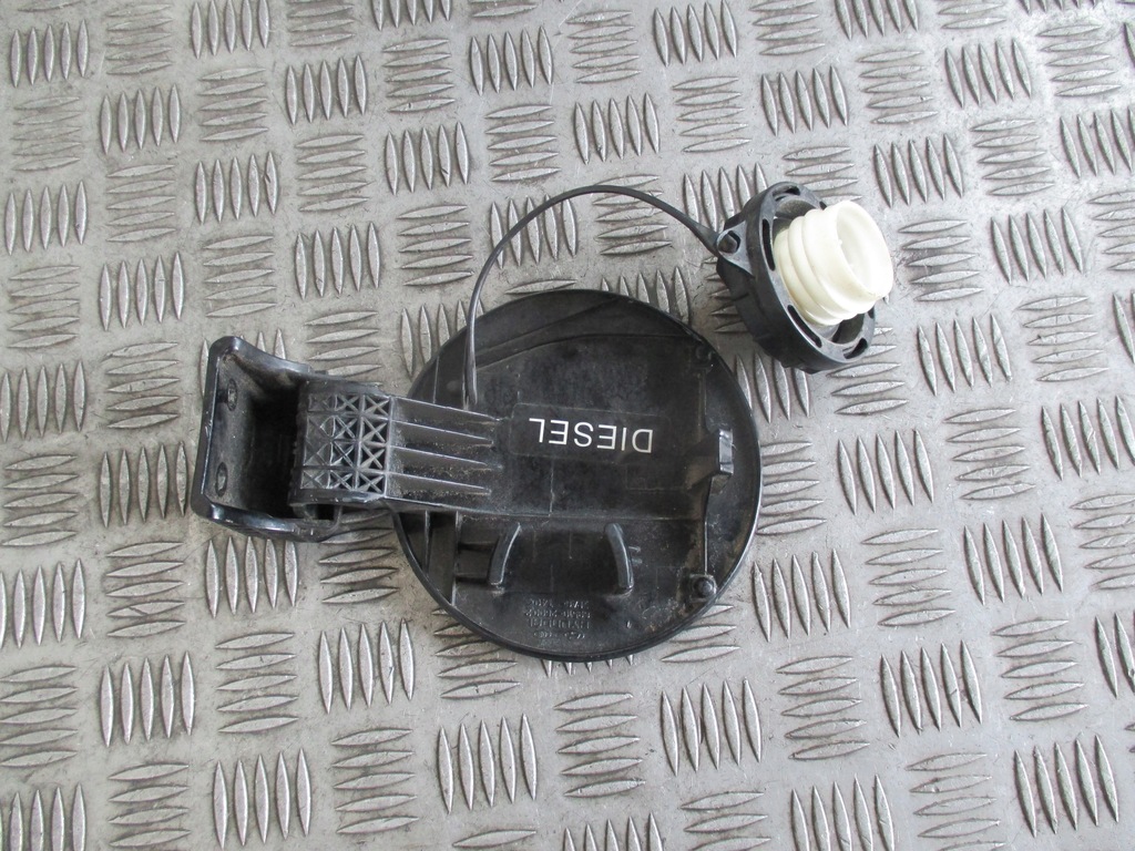 фото №3, Кришка заливної пального hyundai santa fe 04-06r ed