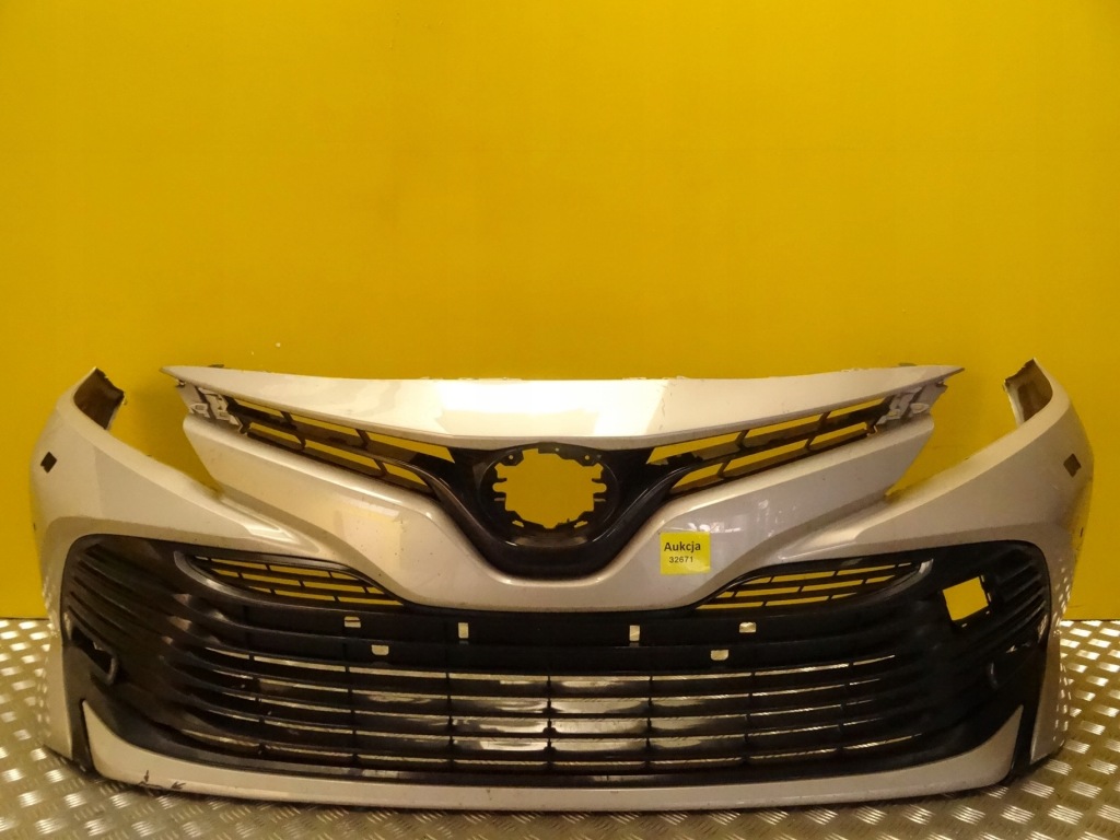 фото №1, Toyota camry 2018 2019- бампер перед решётка решётка радиатора