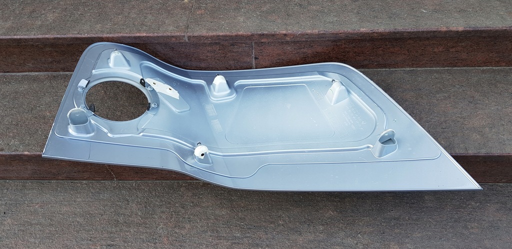 фото №9, Audi r8 420 защита накладка na крыло правый задний