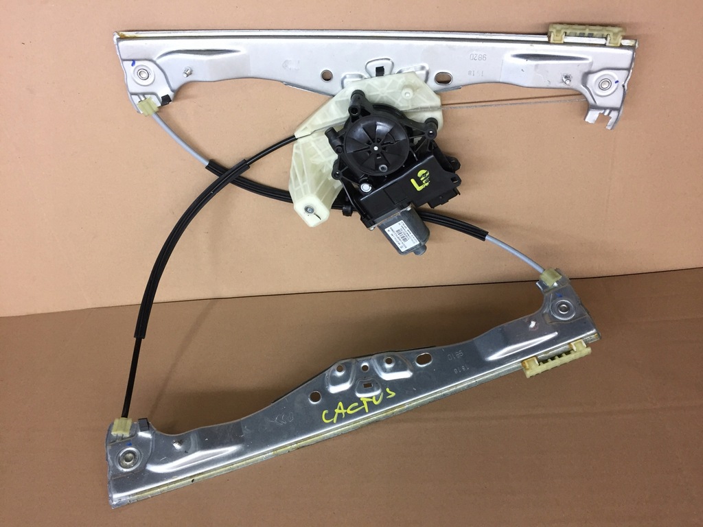 фото №1, C4 cactus подъемник стекло левый перед 9827307180