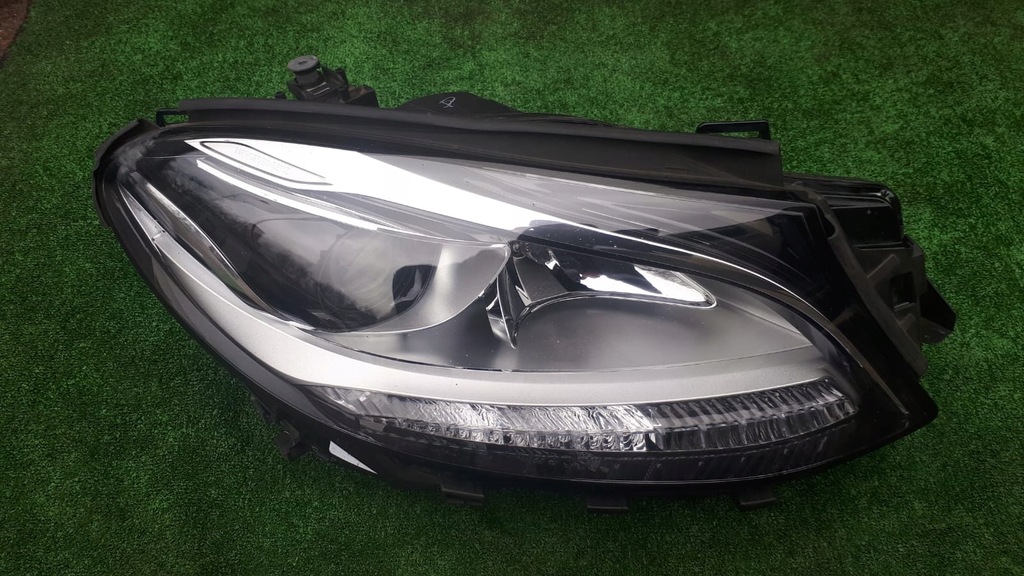 фото №1, Mercedes gle w166 лампа передняя