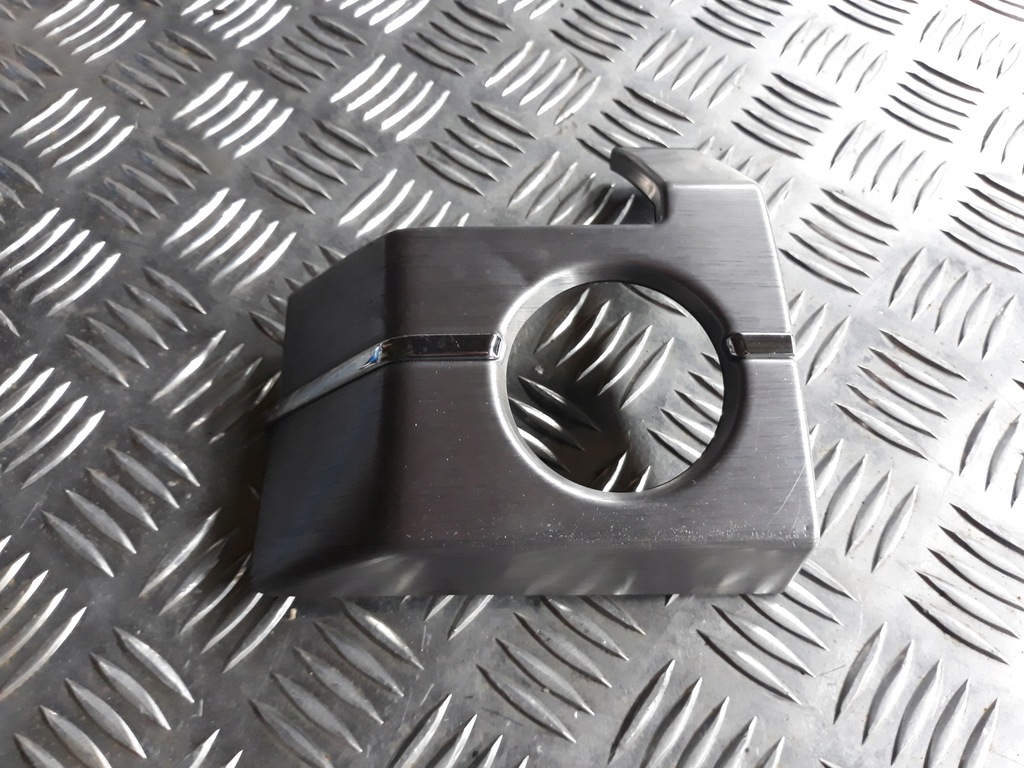 фото №1, Mercedes glk накладка консолі a2046800408