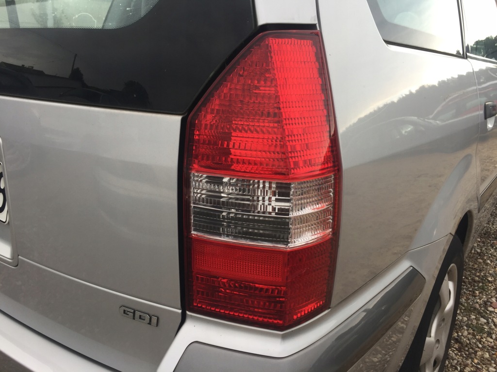 фото №1, Задняя правая лампа mitsubishi space wagon 1998-2005
