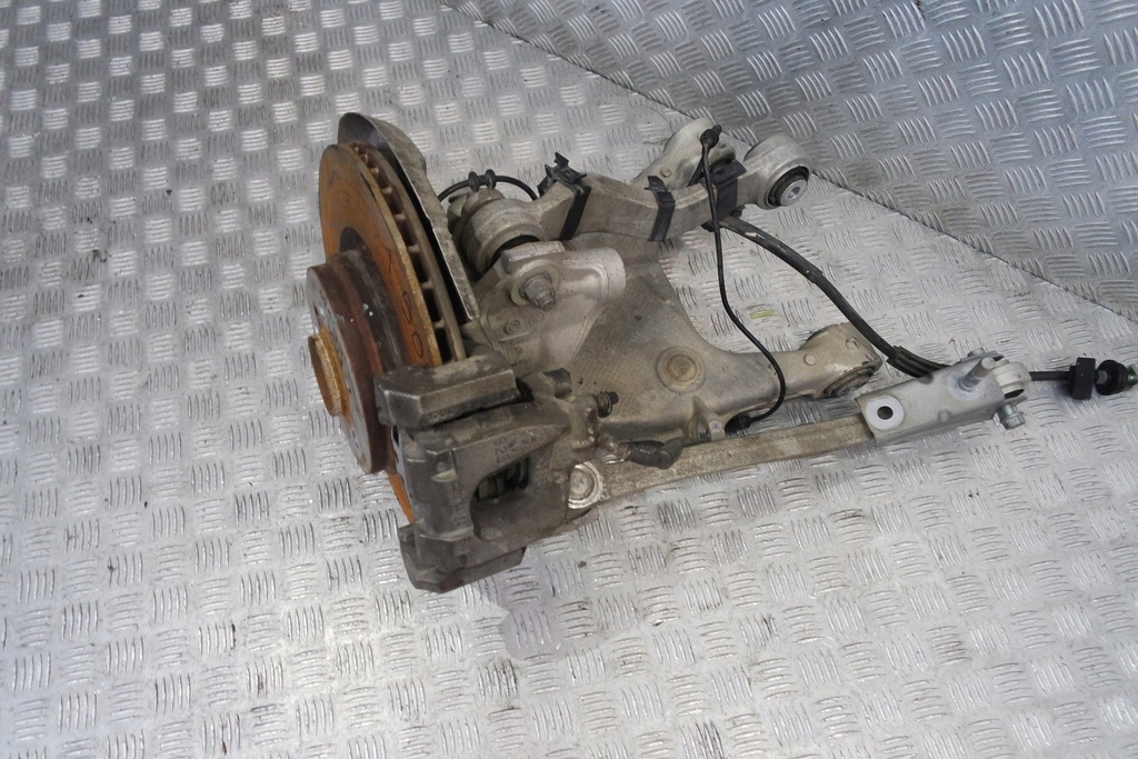 фото №5, Bmw 7 f01 f02 5.0i xd підвіска задня ліва важелі